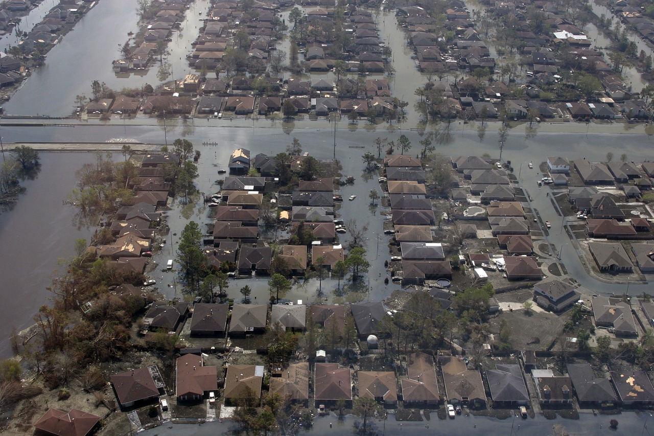 hurricane katrina, flooding, new orleans-180538.jpg